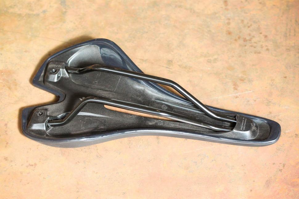 Sella Specialized Toupé Comp Gel binari